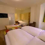 Waldhaus Am Hotel 3*