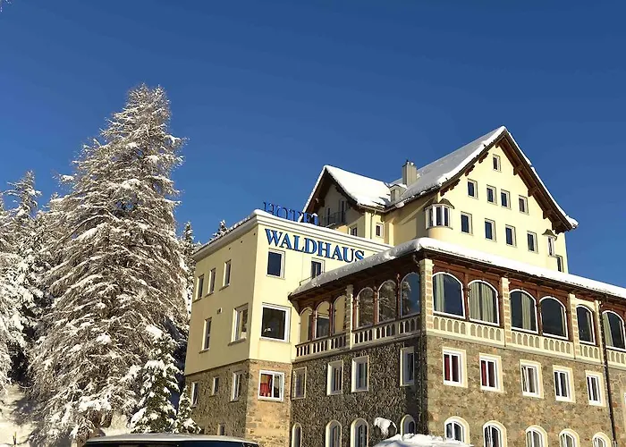 Hotel Waldhaus Am 3*