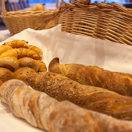 ヴァルトハウス アム ゼー ホテル 3*