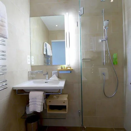 Hotel Waldhaus Am 3*